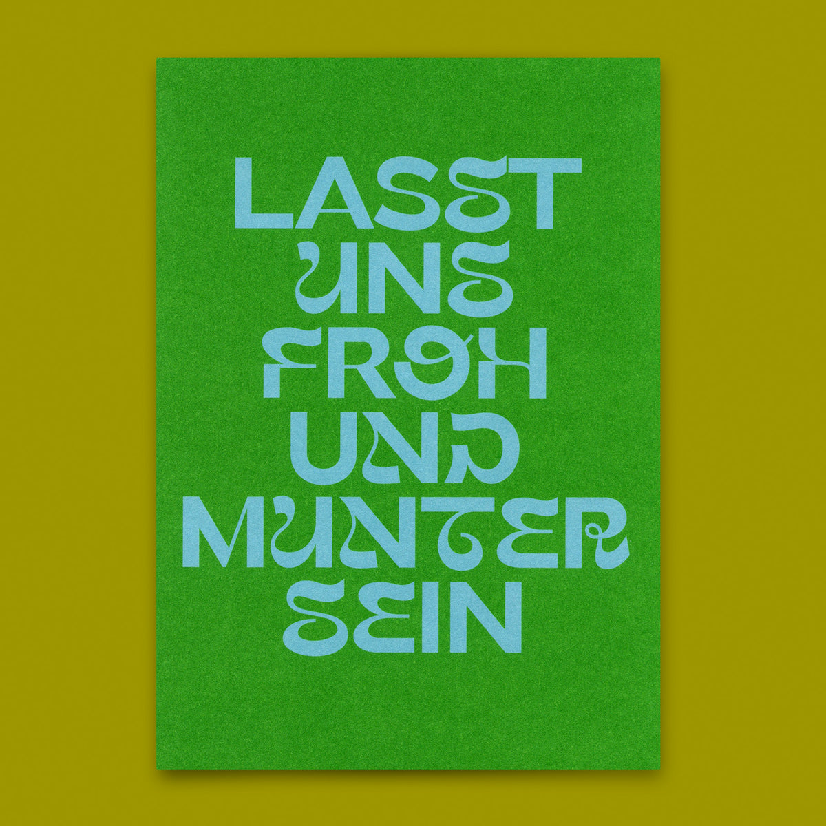 Postkarte "Lasst uns froh und munter sein Huge Type" | Ausgefallene Postkarte zu Weihnachten